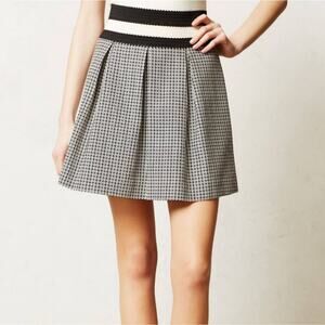 Anthropologie Maeve Pleated Black White Geometric Ballad Swing Skirt sz Small